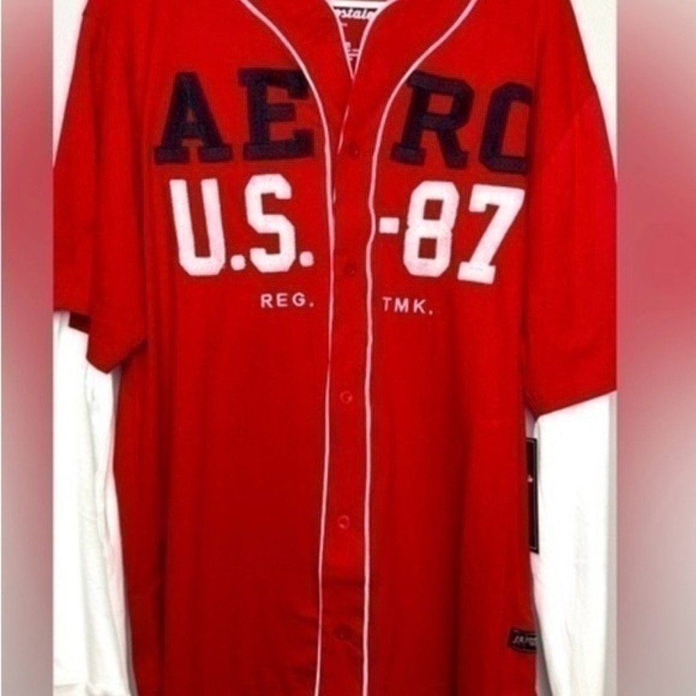 Aeropostale Men’s long sleeve Baseball Style Jersey size Large NWT